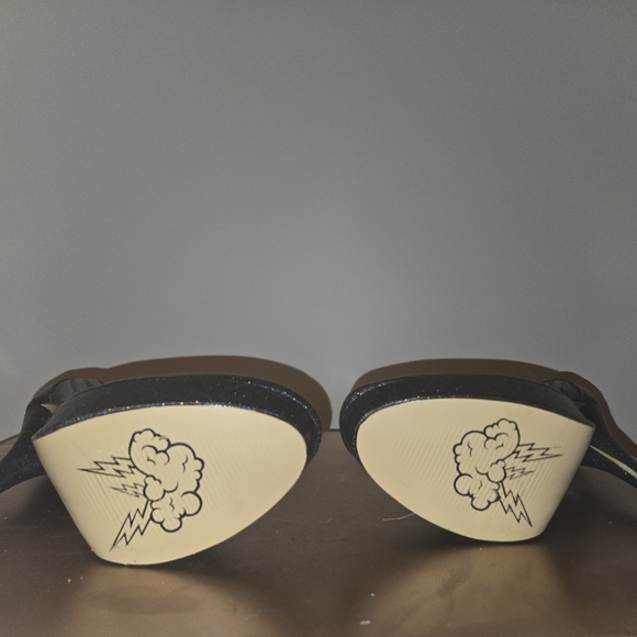 Iron Fist High Voltage Heel size 10 Limited Edition BNWT - Picture 2 of 6